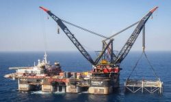 العراق يتنازل عن ديون صفقة نفطية على موزبيق